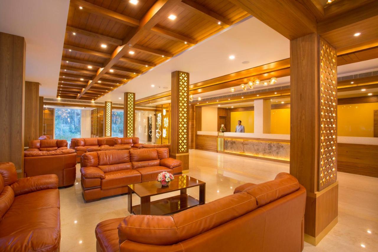 Blue Serene Resort Ґуруваюр Екстер'єр фото