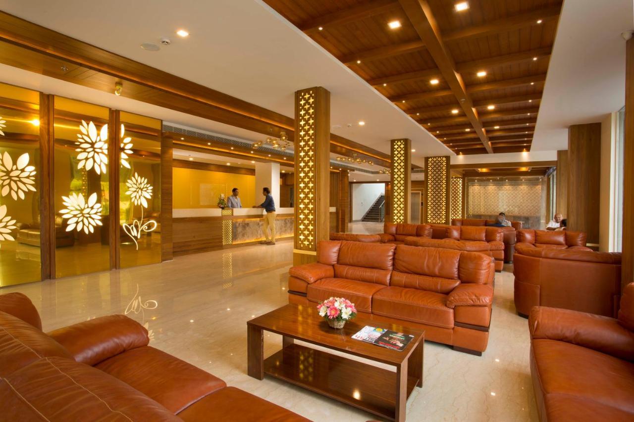 Blue Serene Resort Ґуруваюр Екстер'єр фото
