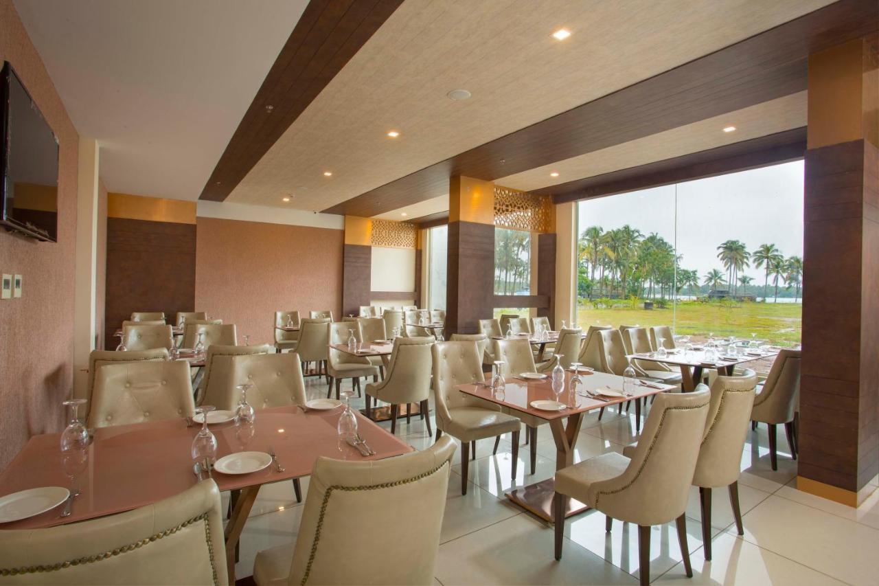 Blue Serene Resort Ґуруваюр Екстер'єр фото