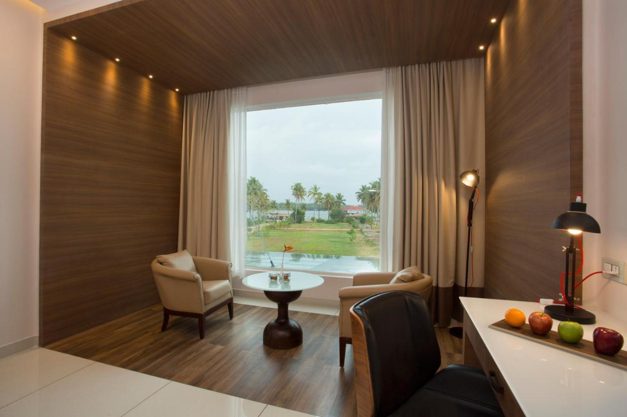 Blue Serene Resort Ґуруваюр Екстер'єр фото
