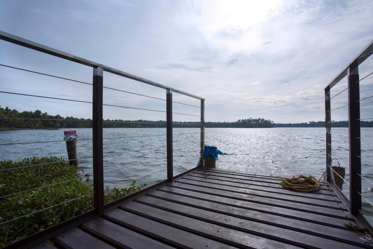 Blue Serene Resort Ґуруваюр Екстер'єр фото
