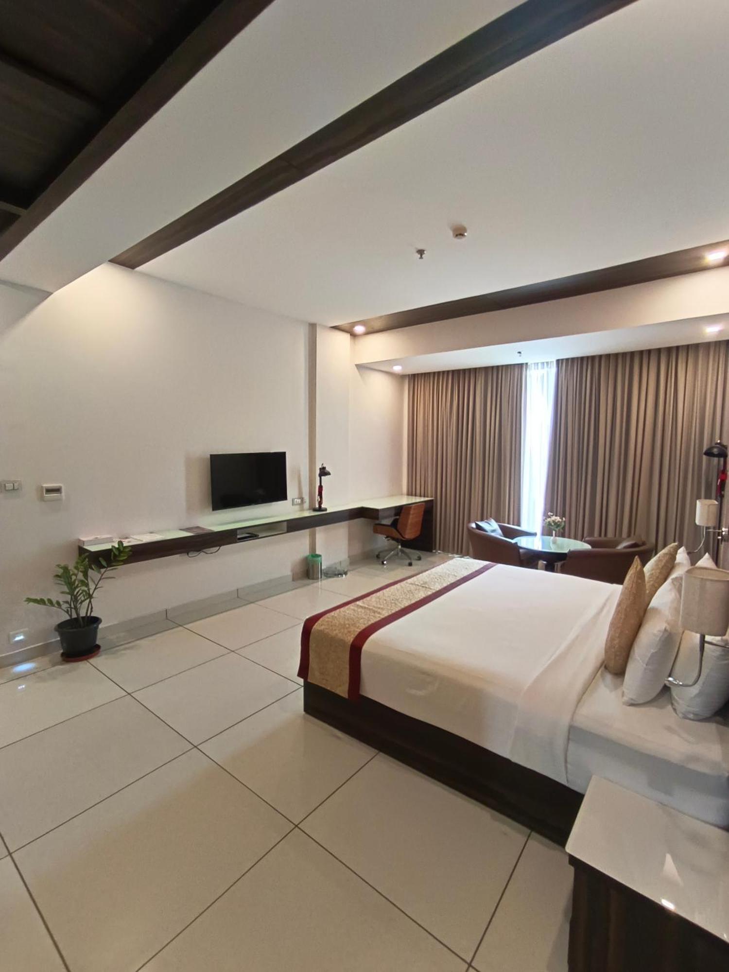 Blue Serene Resort Ґуруваюр Екстер'єр фото